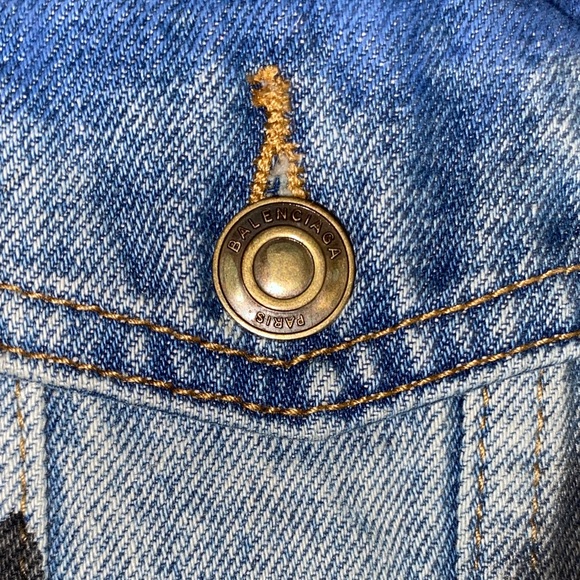 Balenciaga Blue Graffiti Denim Jacket - Picture 5 of 7